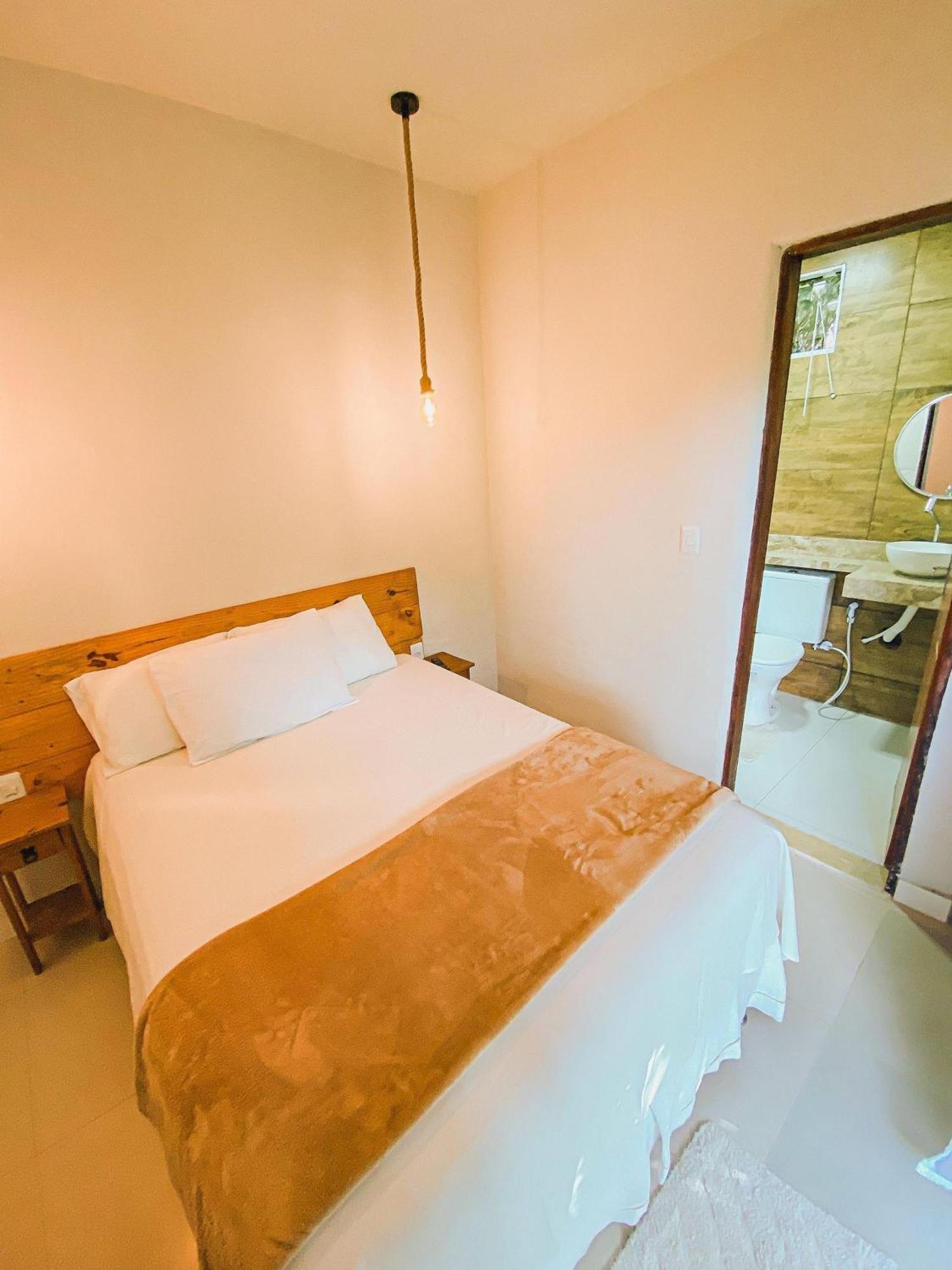 Aruana Suites Seu Refugio Entre Arvores A 5Km Da Vila De Praia Do Forte Esterno foto